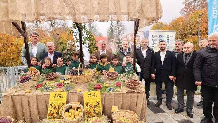 Büyükşehir'den doğaya 7 yeni kızıl geyik daha